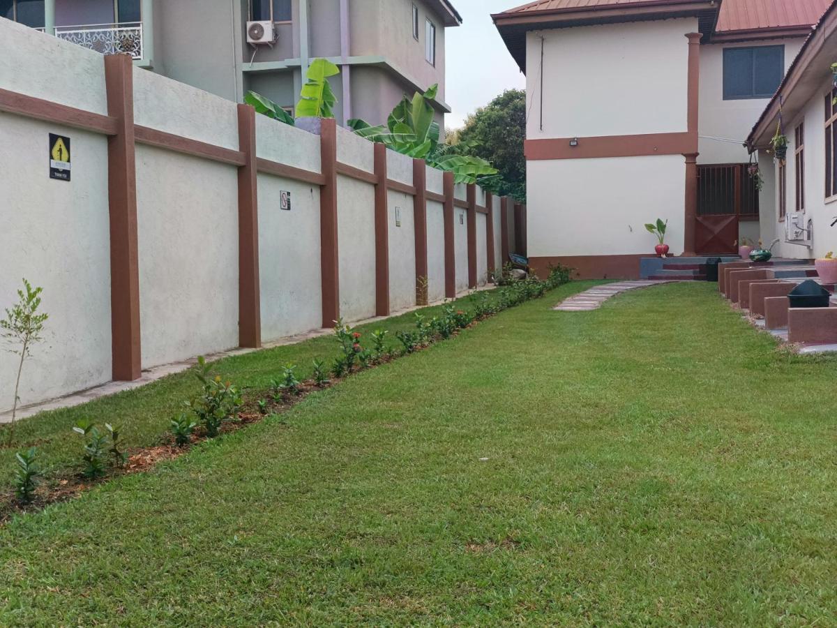 Indigo Cottage And Apartment Kumasi Exterior foto