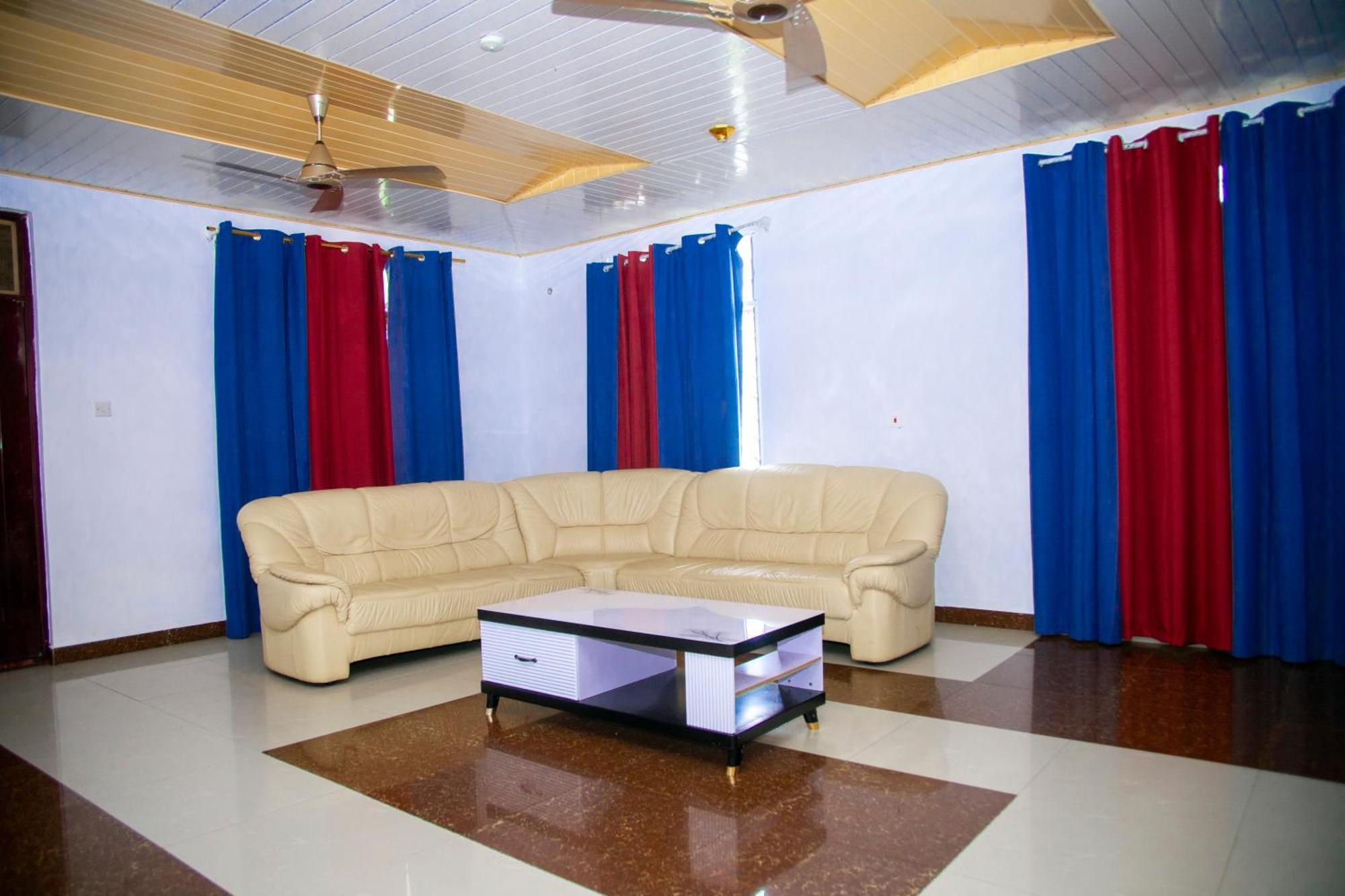 Indigo Cottage And Apartment Kumasi Exterior foto