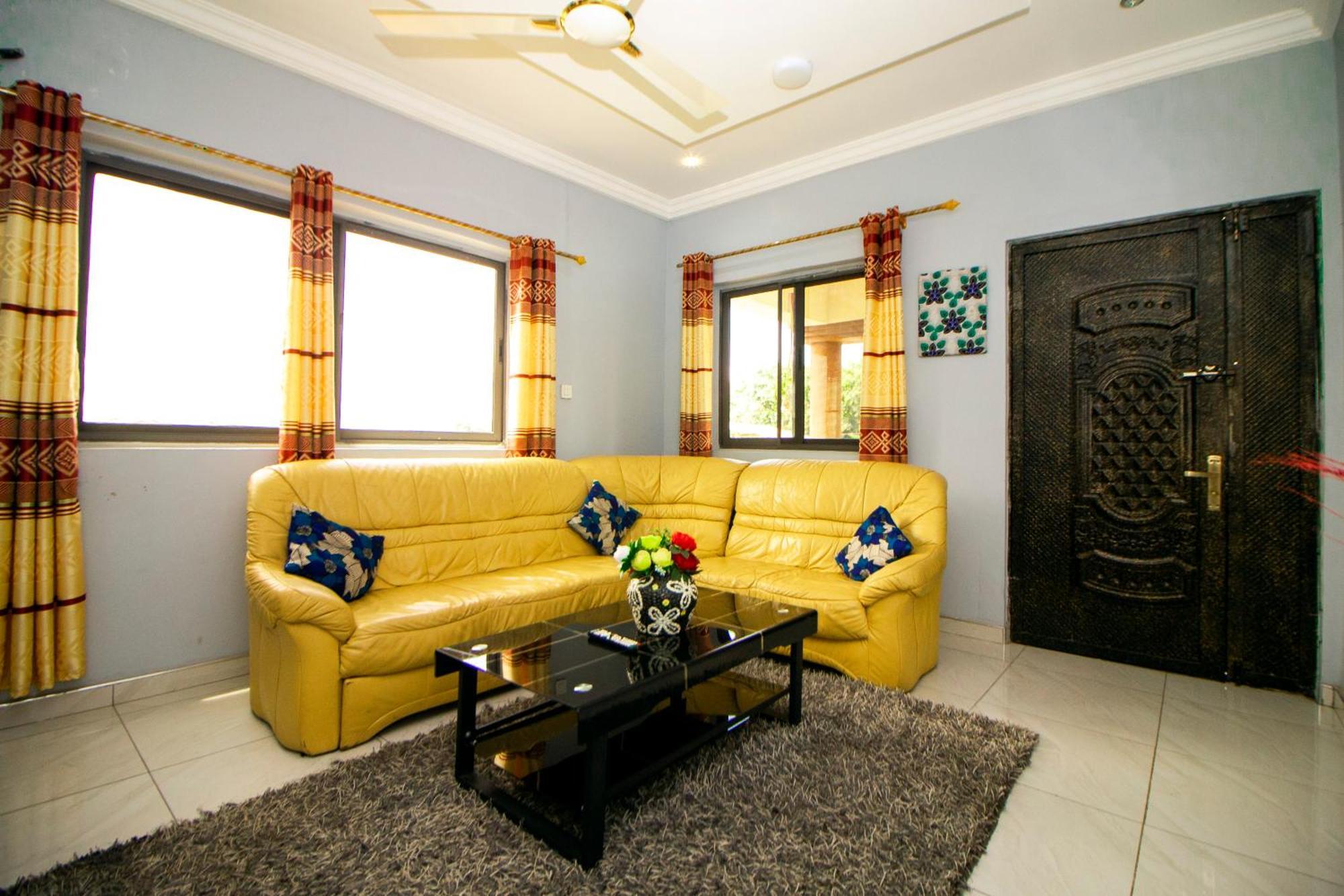 Indigo Cottage And Apartment Kumasi Exterior foto